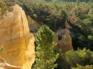 Le Colorado Provençal de Rustrel en Luberon Le Colorado Provençal de Rustrel en Luberon